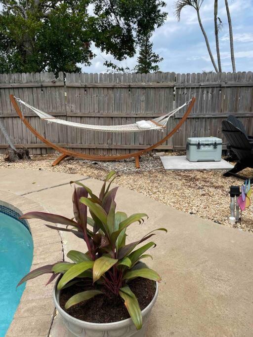 Holiday home House/king Bd/hot Tub/pool/fire Pit/gym/golf *