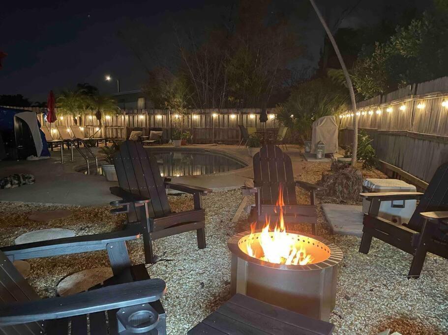 House/king Bd/hot Tub/pool/fire Pit/gym/golf *